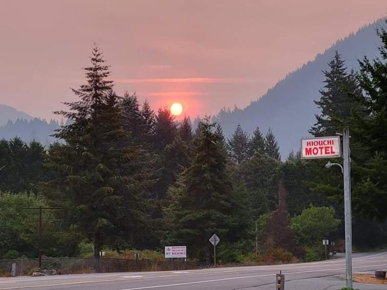 Hiouchi Motel Crescent City Esterno foto